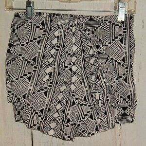 Band Of Gypsies Urban Outfit SHORTS SKORT XS